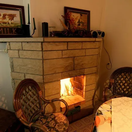 Hostel Oldhouse Ταλίν