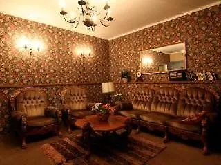 Hostel Oldhouse Ταλίν