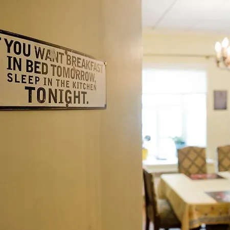 Hostel Oldhouse