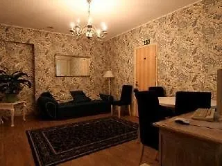 Oldhouse Vandrarhem *