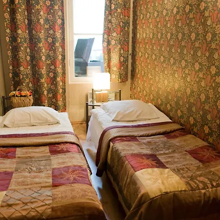 Oldhouse Hostel Tallinn