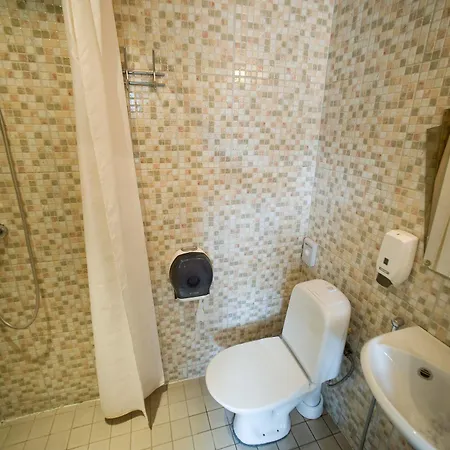 Hostel Oldhouse *